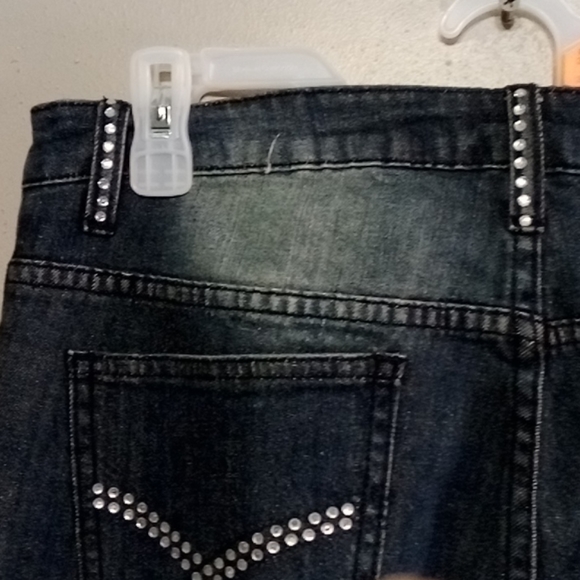 Woman's jeans - Picture 7 of 8